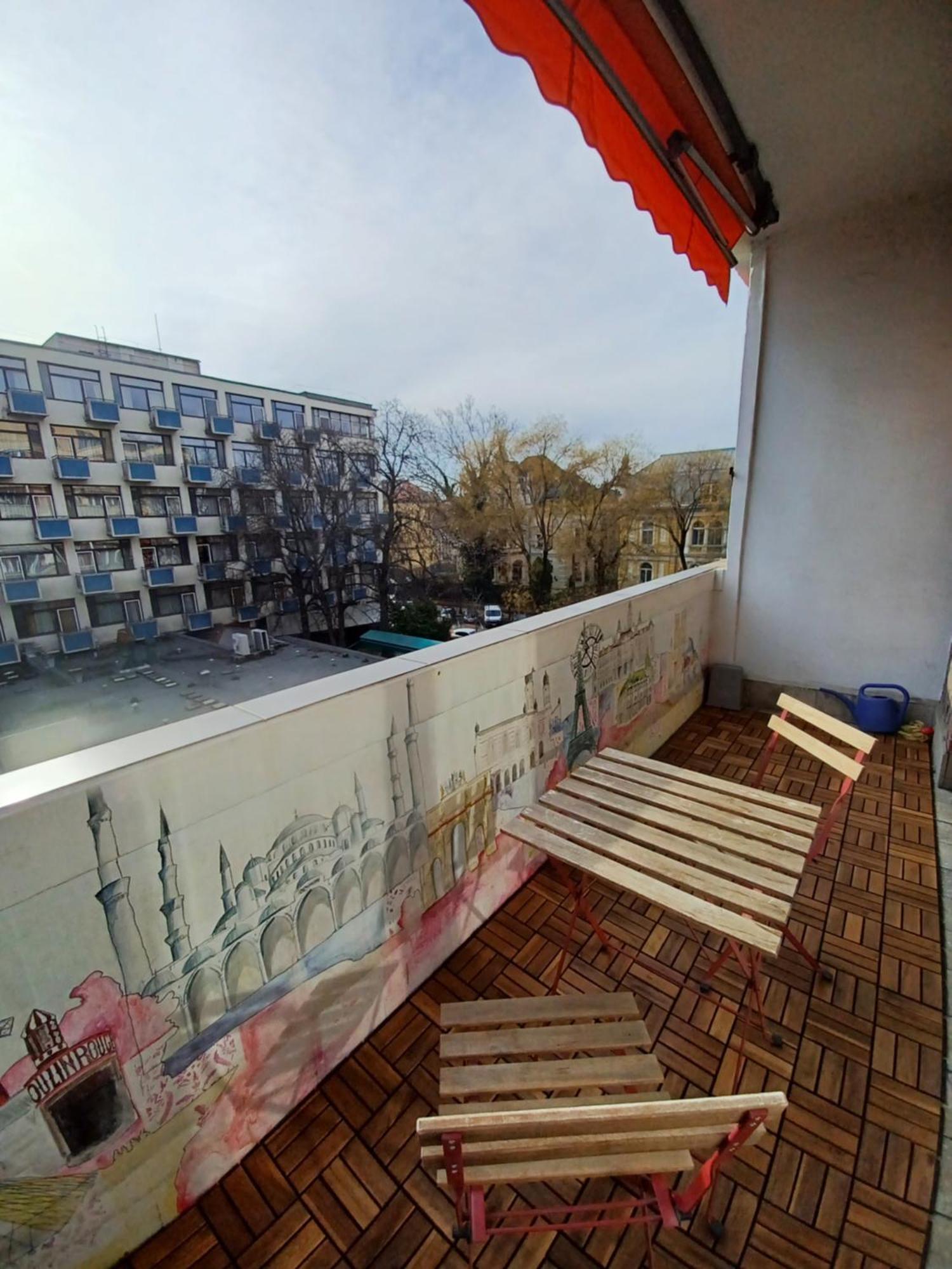Hero'S Square Apartment Budapest Exterior photo